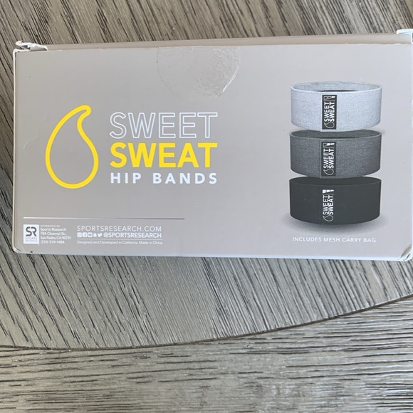 Sweet Sweat waist trimmer and hip bands. Never used. - Picture 4 of 6